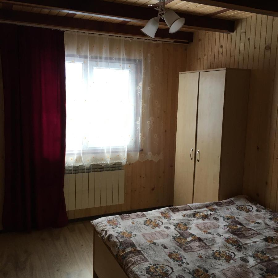 Сонячний Котедж 斯拉夫西克 外观 照片